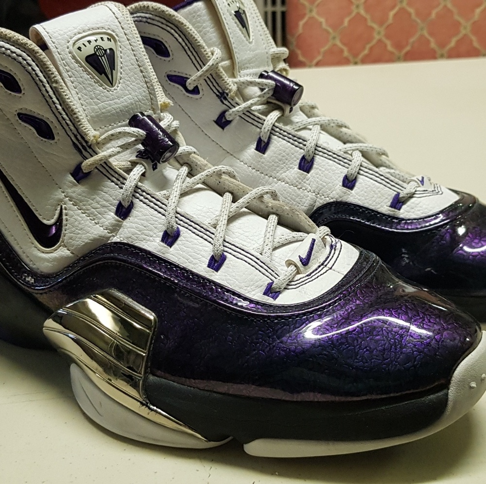 Scottie pippin basketball sneakers